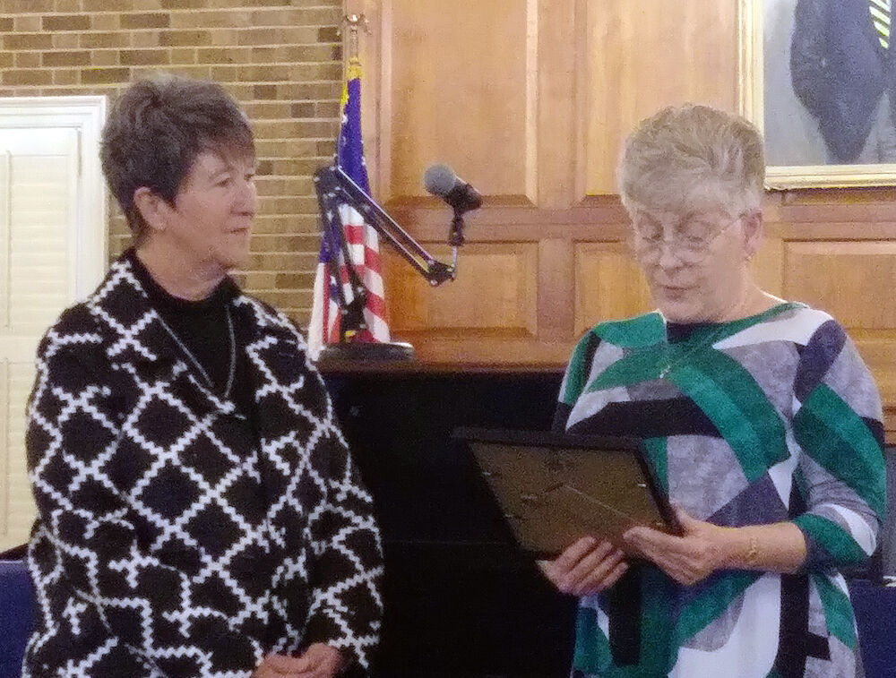 COUNCIL-elizabeth and lynn.jpg